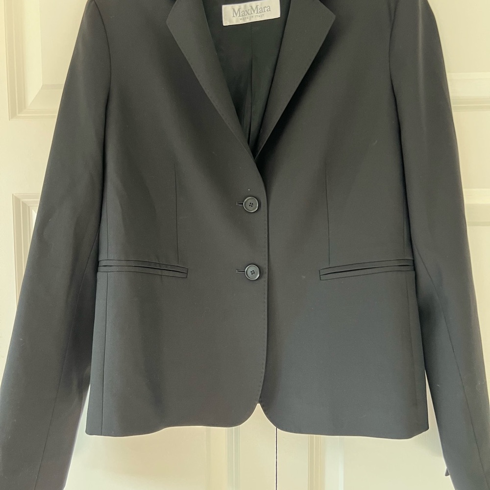 MaxMara Women’s Suit Jacket Virgin Wool Two-Button Lined Black Blazer Size US 6